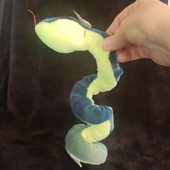 Vintage 1997 Ty Beanie Baby HISSY the Snake - Picture 3 of 9